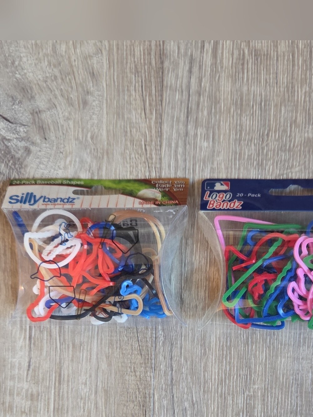 Logo Bandz MLB & Phillies Silicone Shape Bands - Multicolor